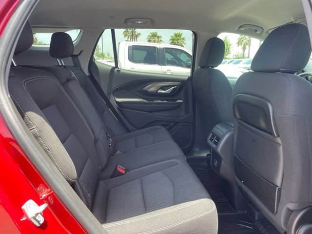 Used 2024 GMC Terrain SLE w/ Driver Convenience Package FWD image 23