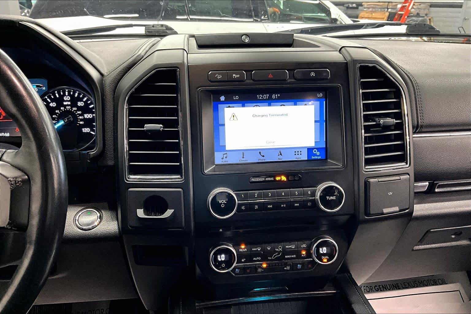 Used 2018 Ford Expedition Limited AWD/4WD image 6