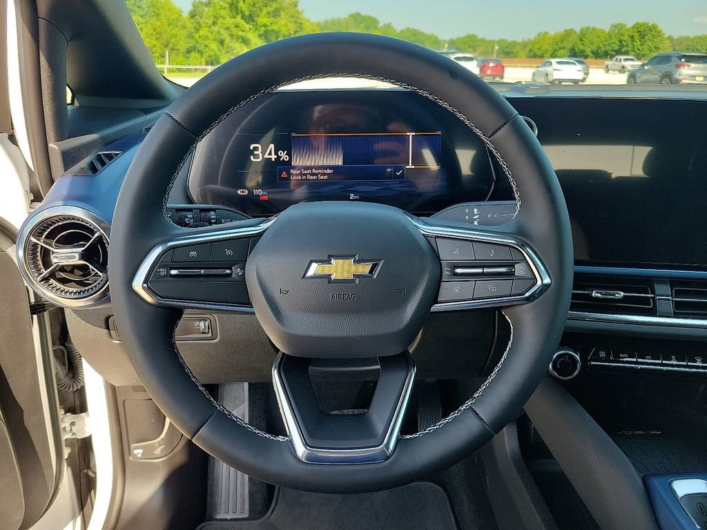 New 2025 Chevrolet Equinox EV LT image 20