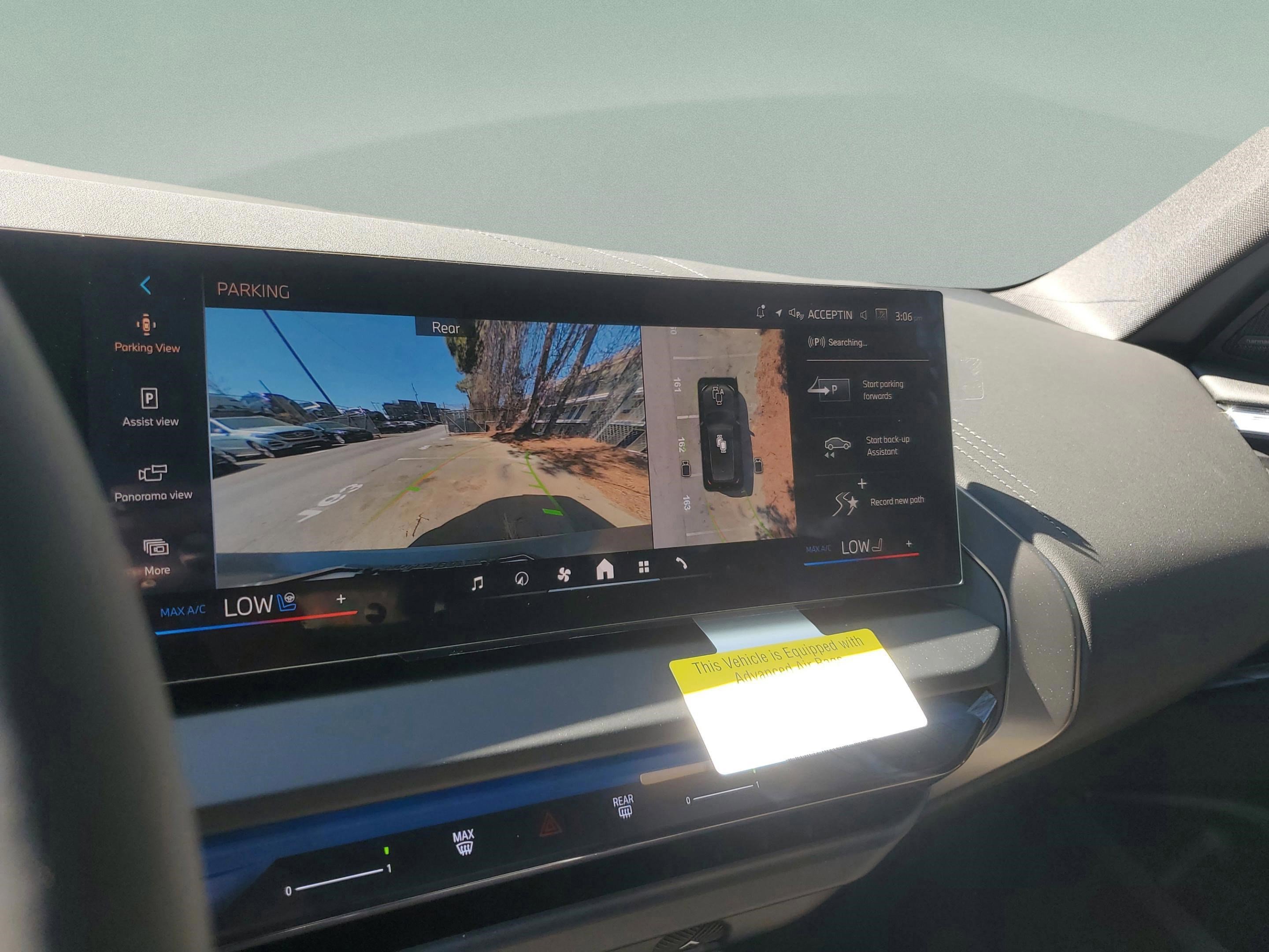 Used 2025 BMW X3 xDrive30i w/ Premium Package image 27