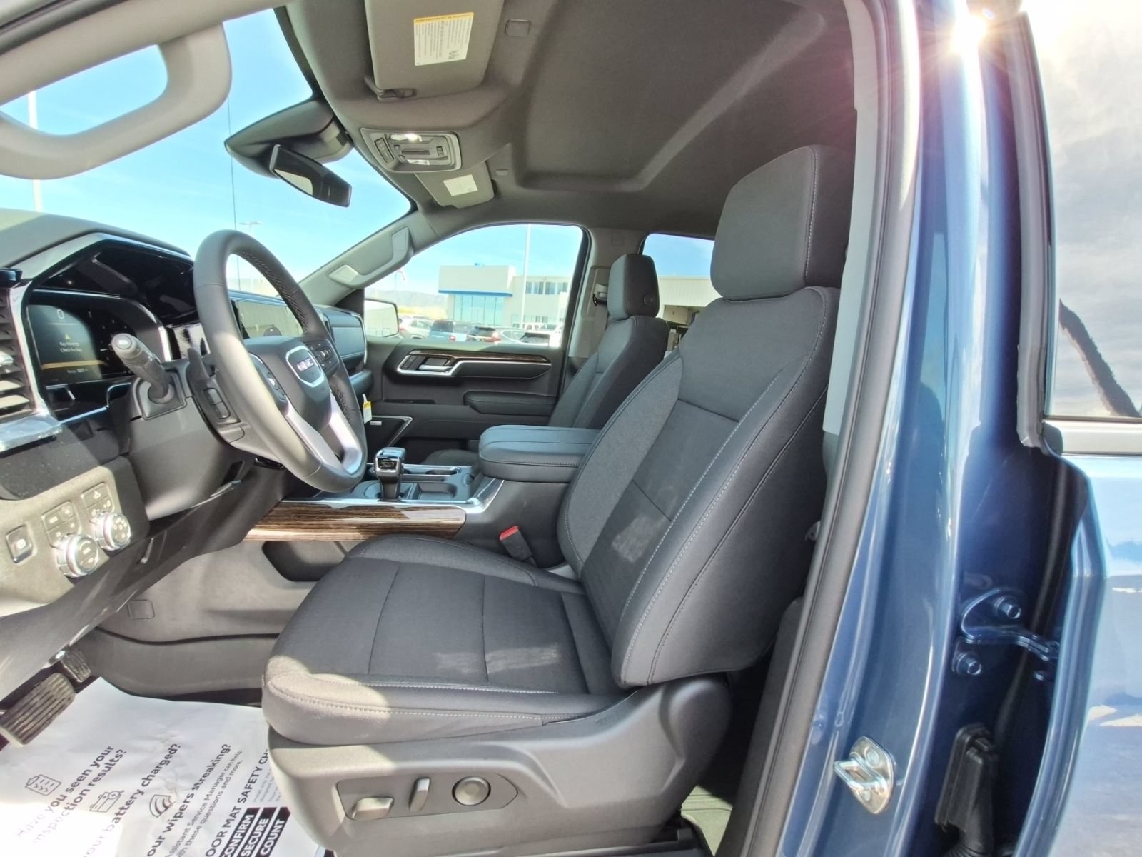 New 2026 GMC Sierra 1500 Elevation AWD/4WD image 17