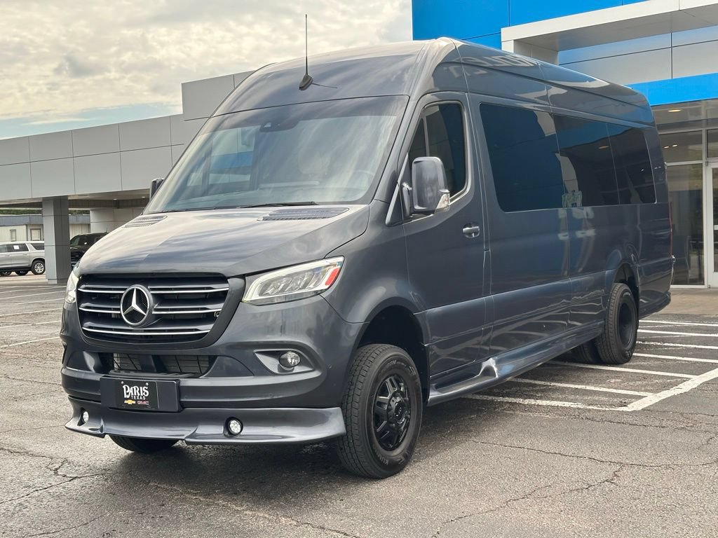 Used 2023 Mercedes-Benz Sprinter 3500 image 3