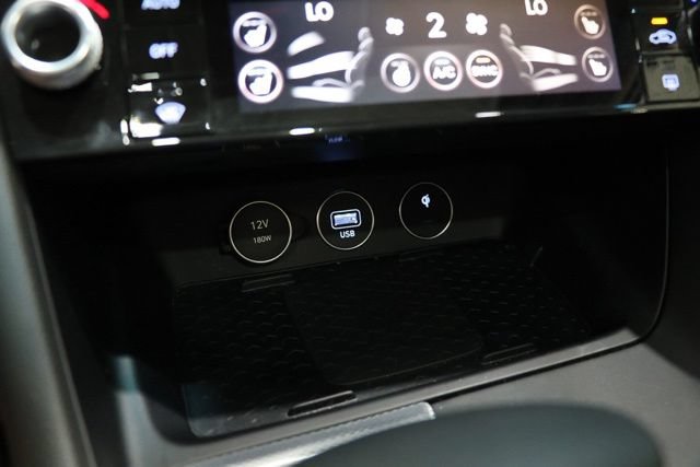 Used 2026 Genesis G70 2.5T Prestige AWD/4WD image 30