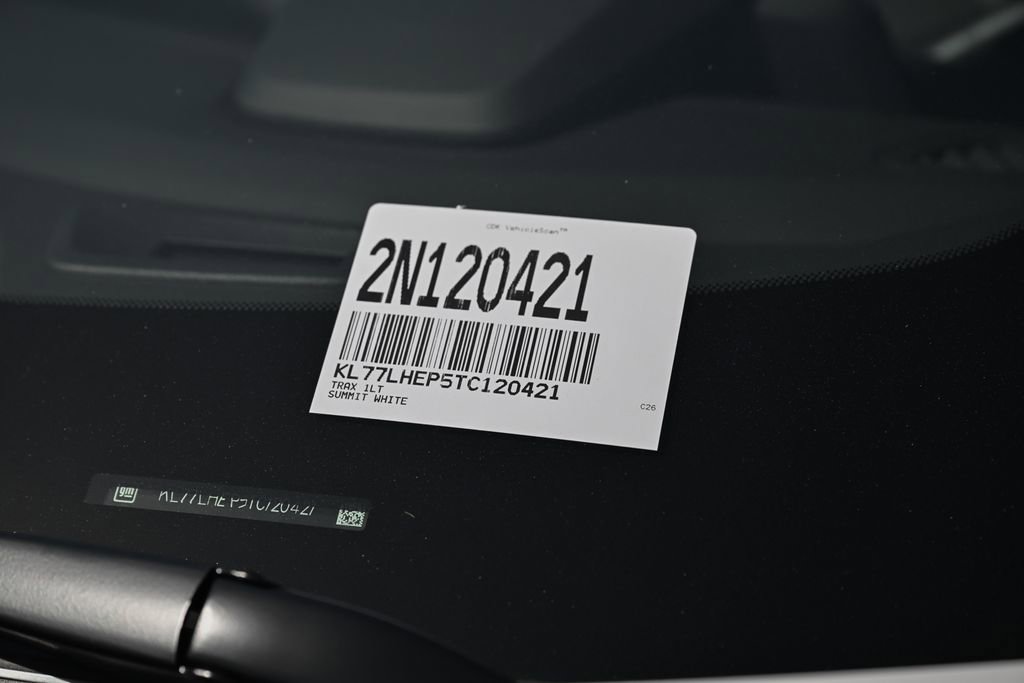 New 2026 Chevrolet Trax LT w/ LPO, Blackout Package FWD image 36