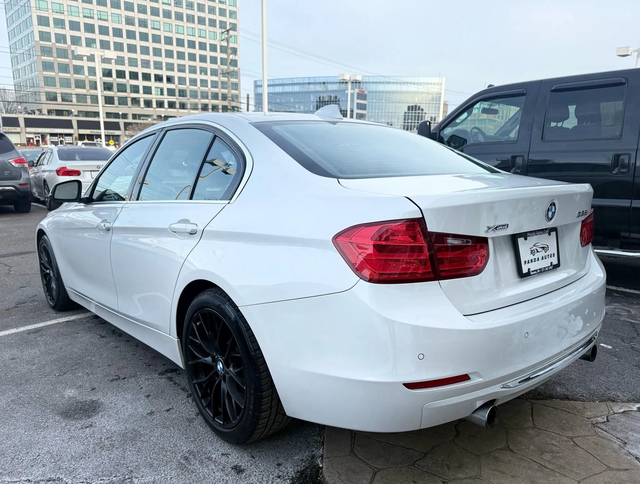 Used 2013 BMW 335i xDrive Sedan image 5