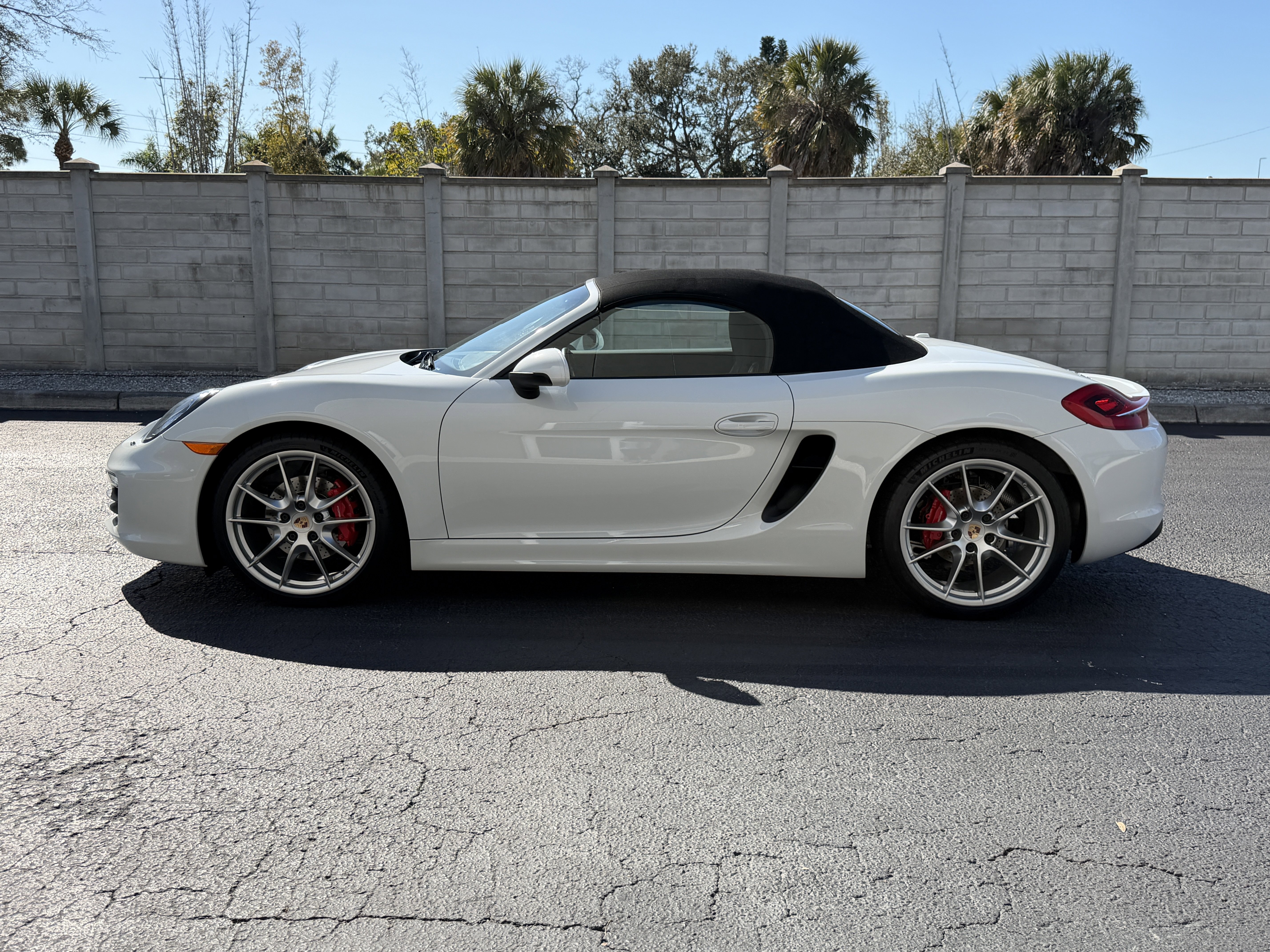 Certified 2015 Porsche Boxster S image 2