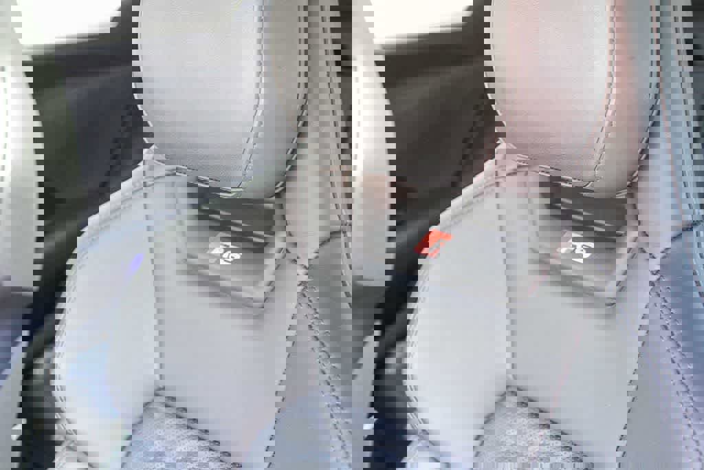 Used 2024 Audi RS e-tron GT w/ Carbon Performance Package image 25