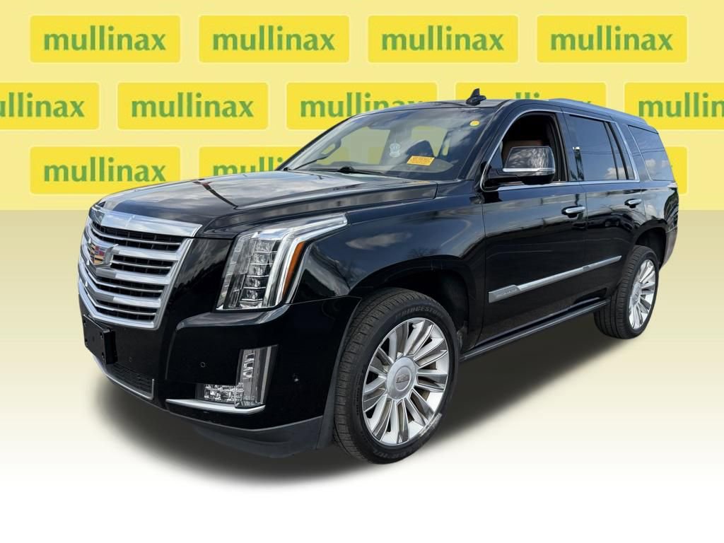 Used 2017 Cadillac Escalade Platinum image 5