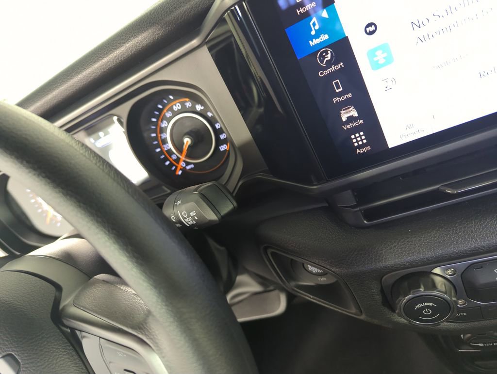 New 2026 Jeep Gladiator Sport AWD/4WD image 24
