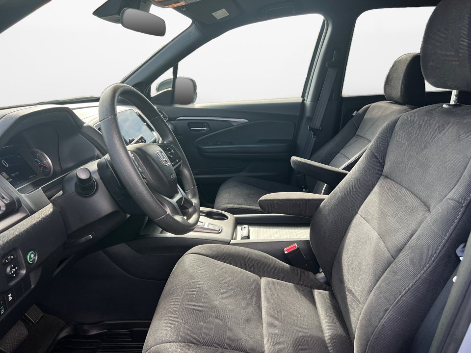 Certified 2022 Honda Pilot Sport image 9