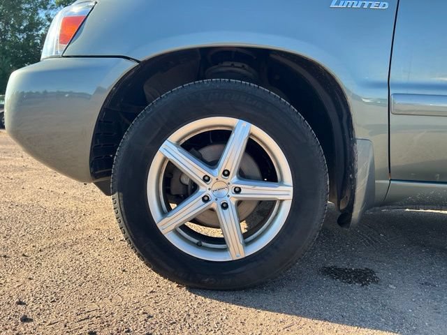 Used 2004 Toyota Highlander Limited w/ Leather Trim Pkg AWD/4WD image 13