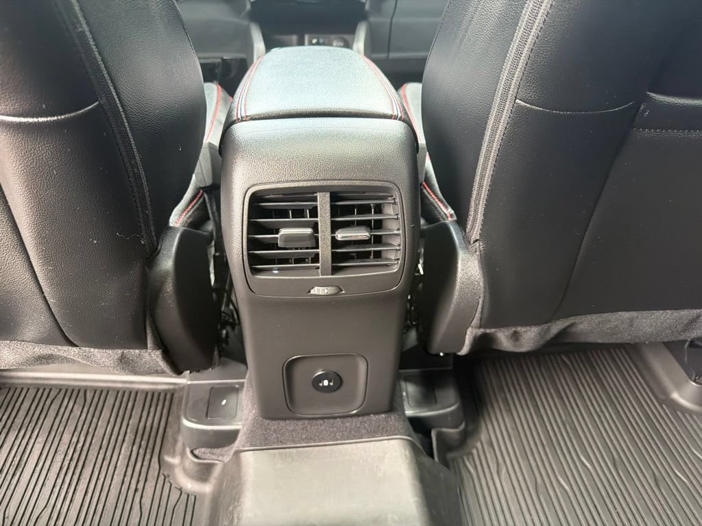 Used 2023 Ford Escape ST-Line Elite w/ Premium Technology Package AWD/4WD image 21