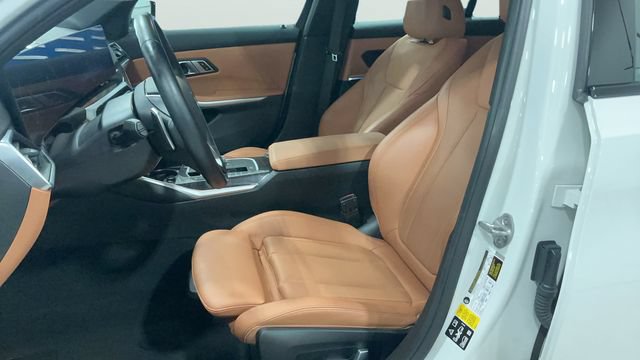 Used 2023 BMW 330i xDrive Sedan w/ Convenience Package AWD/4WD image 21