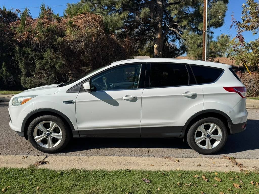 Used 2016 Ford Escape SE AWD/4WD image 6