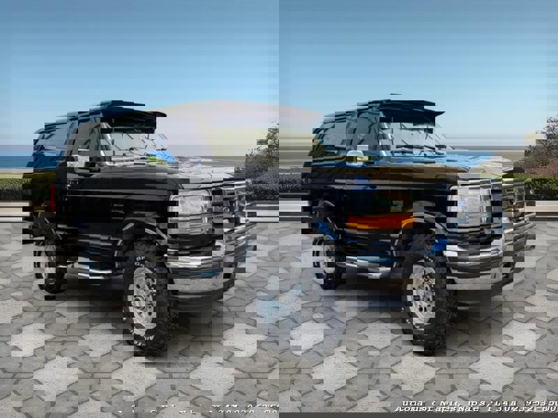 Used 1992 Ford Bronco image 1