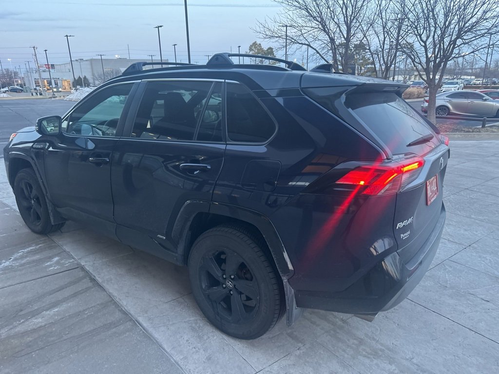 Used 2021 Toyota RAV4 XSE image 4