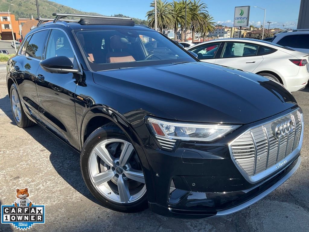 Used 2019 Audi e-tron Prestige w/ Prestige Package