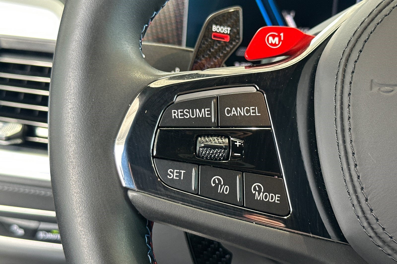 Used 2026 BMW XM Label Red AWD/4WD image 32