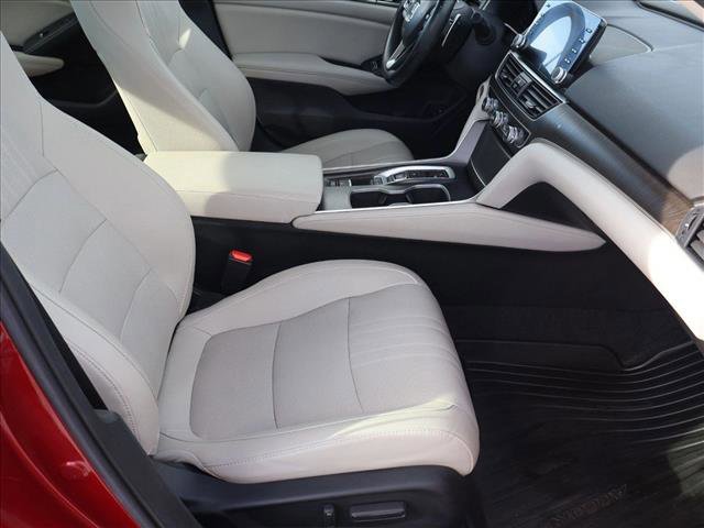 Used 2020 Honda Accord Touring image 27