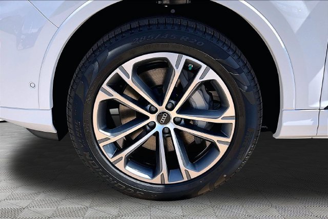 New 2026 Audi Q7 2.0T Premium AWD/4WD image 8