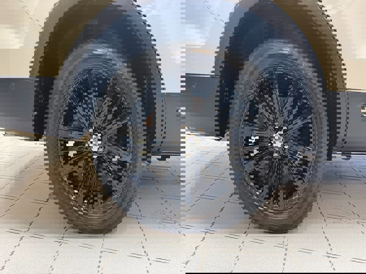 Used 2016 Ford Explorer Platinum image 68