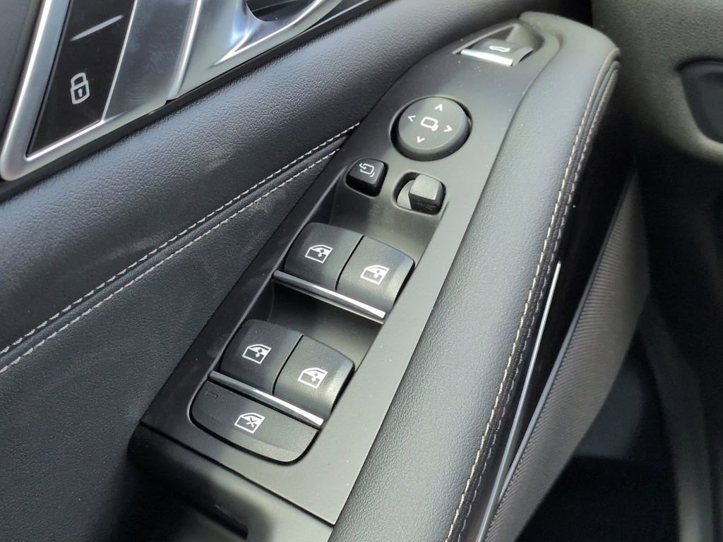 New 2026 BMW X5 sDrive40i w/ M Sport Package image 25