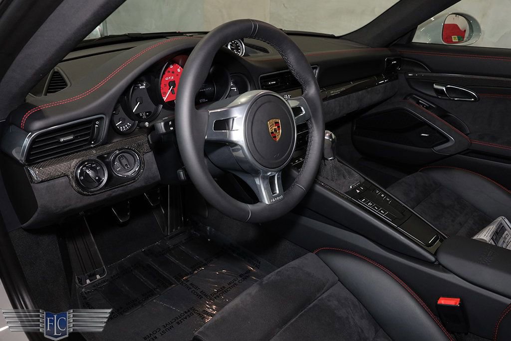 Used 2016 Porsche 911 Carrera GTS image 26