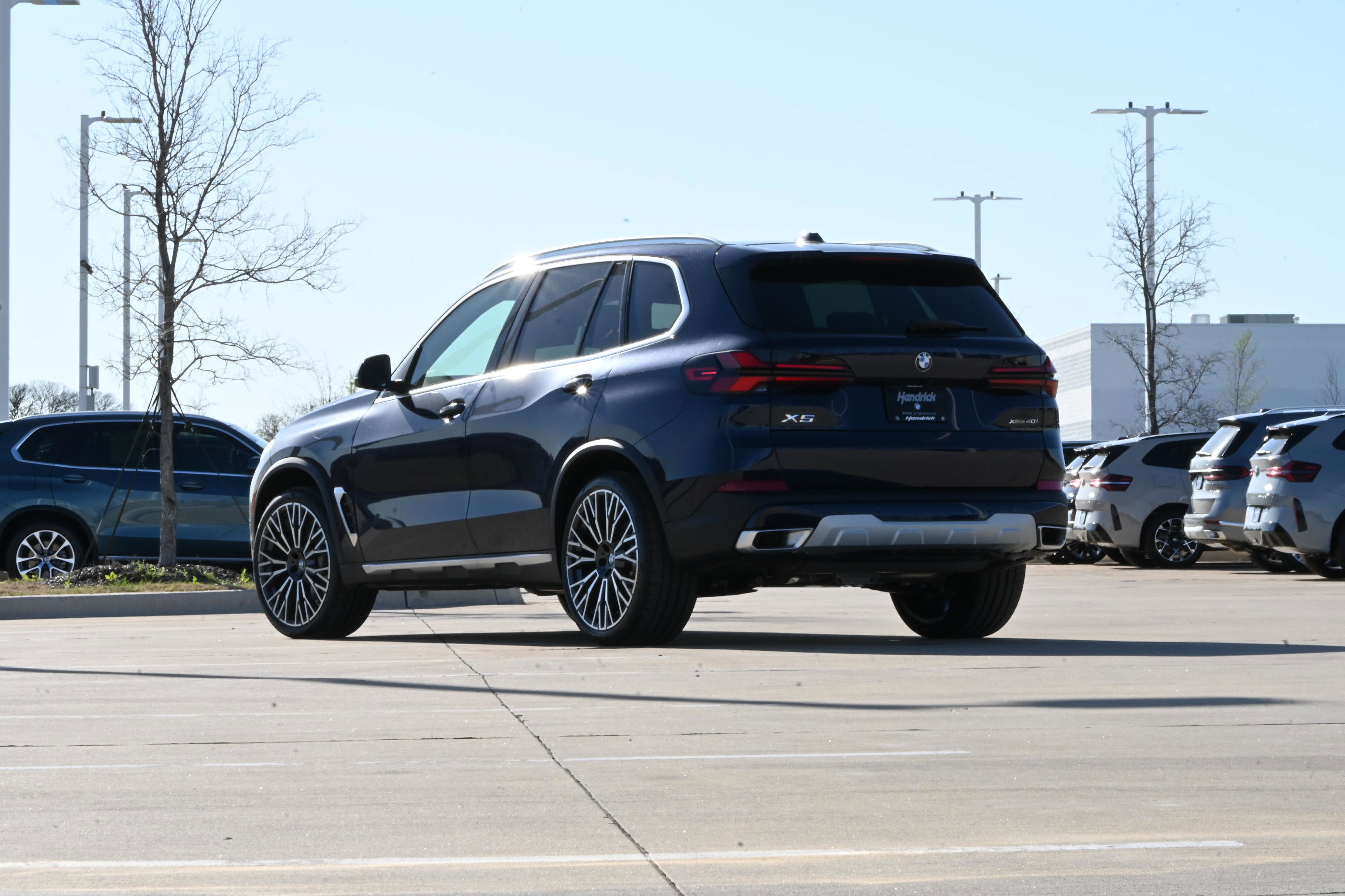New 2026 BMW X5 xDrive40i AWD/4WD image 2