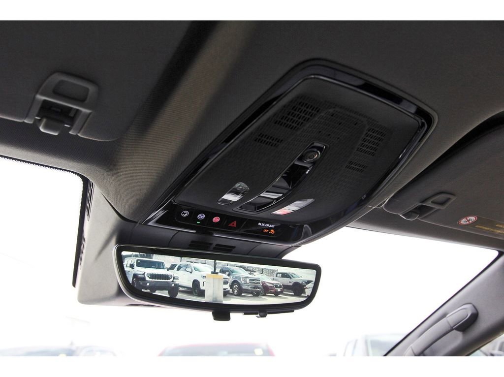 New 2026 Cadillac Optiq Sport 1 image 20