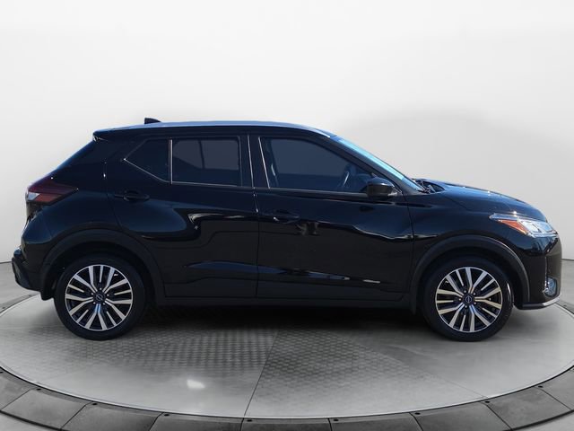Used 2023 Nissan Kicks SV FWD image 6