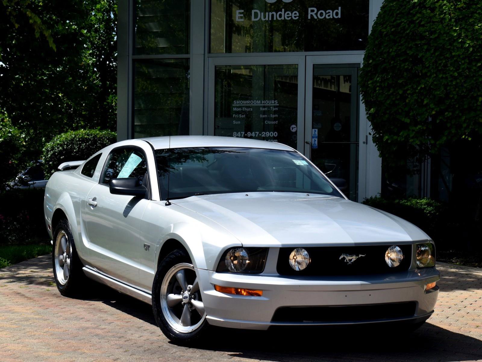 Used 2006 Ford Mustang GT Premium image 6