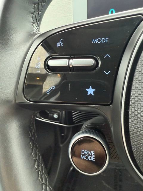 Used 2024 Hyundai Ioniq 5 SE image 26