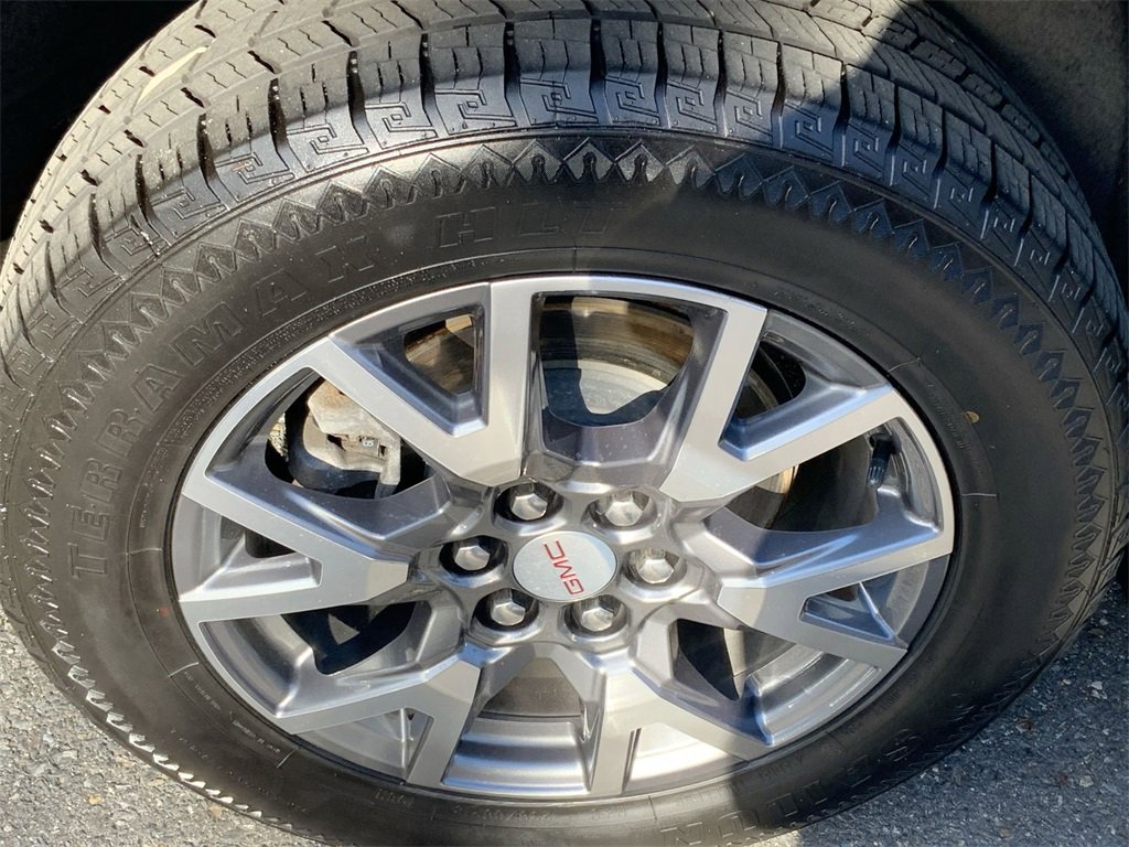 Certified 2023 GMC Acadia SLT w/ Technology Package image 31