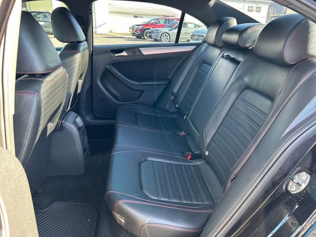 Used 2014 Volkswagen Jetta GLI Autobahn image 14