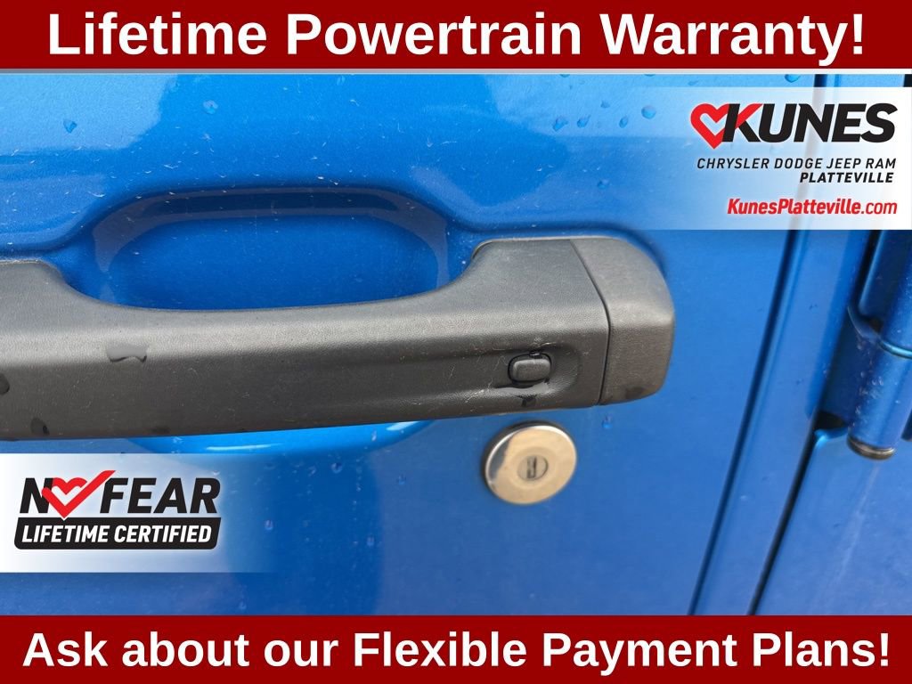 Used 2022 Jeep Gladiator Rubicon w/ Dual Top Group image 15