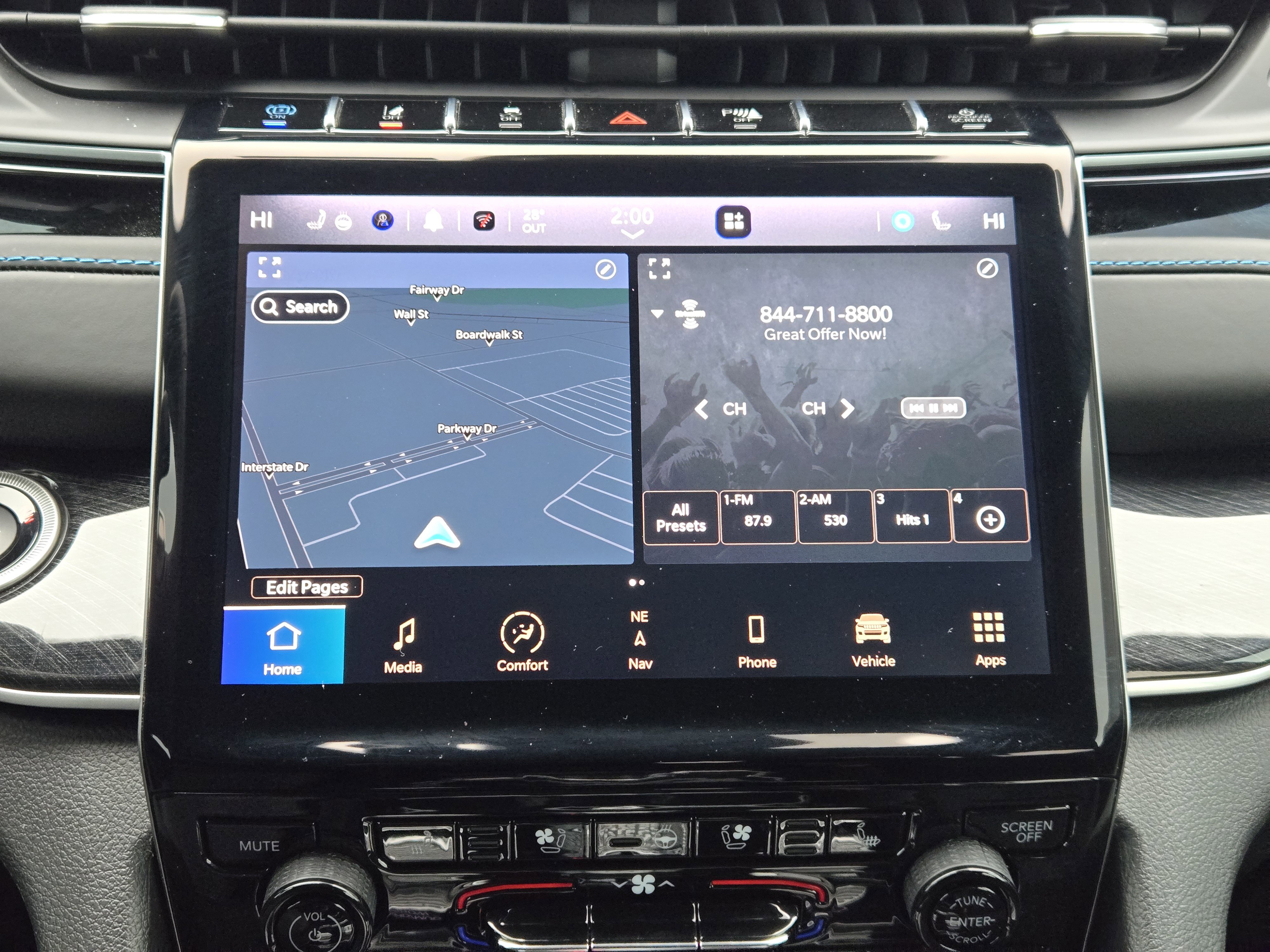 Used 2022 Jeep Grand Cherokee Trailhawk w/ Luxury Tech Group III image 20