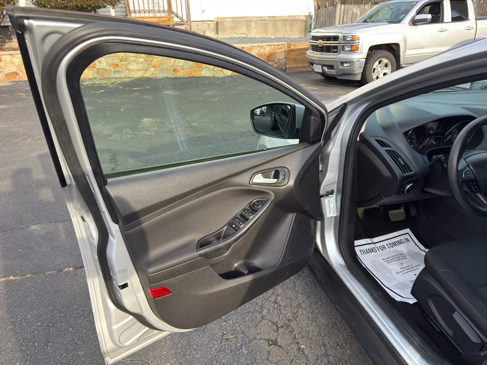 Used 2017 Ford Focus SE image 15