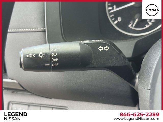 Used 2024 Nissan Pathfinder S AWD/4WD image 22