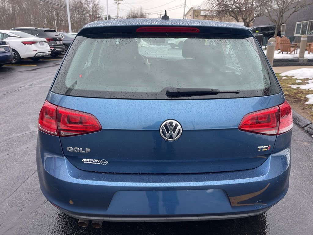 Used 2017 Volkswagen Golf S image 4