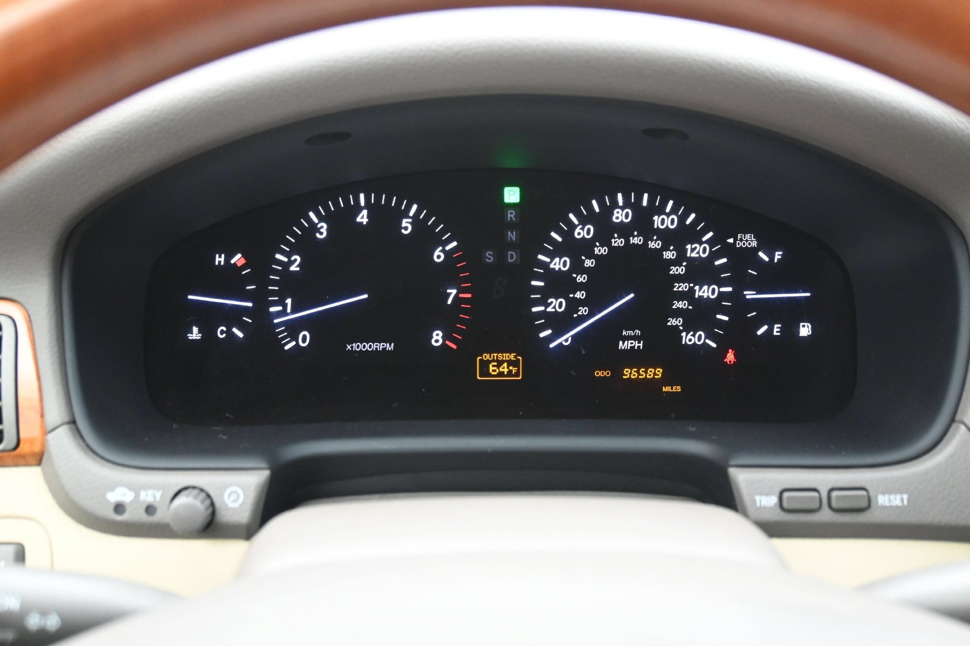 Used 2005 Lexus LS 430 RWD image 21