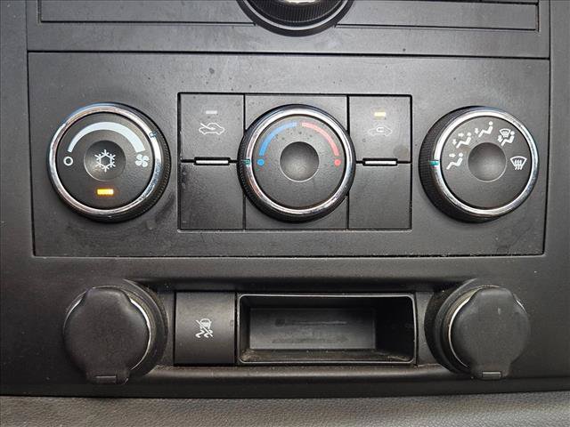 Used 2011 Chevrolet Silverado 2500 W/T RWD image 16