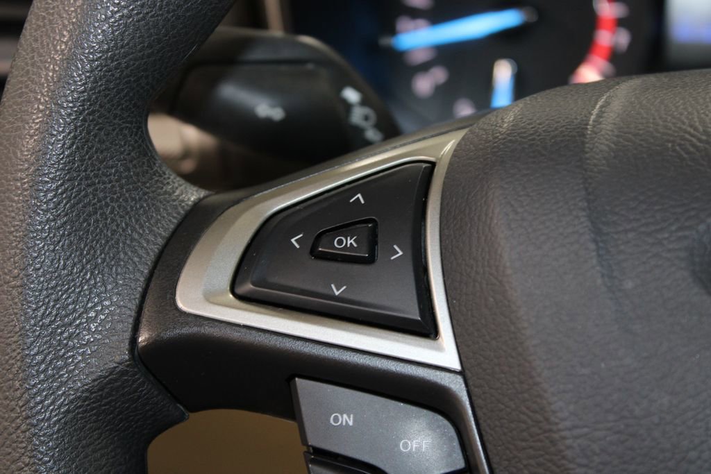 Used 2014 Ford Fusion SE FWD image 32