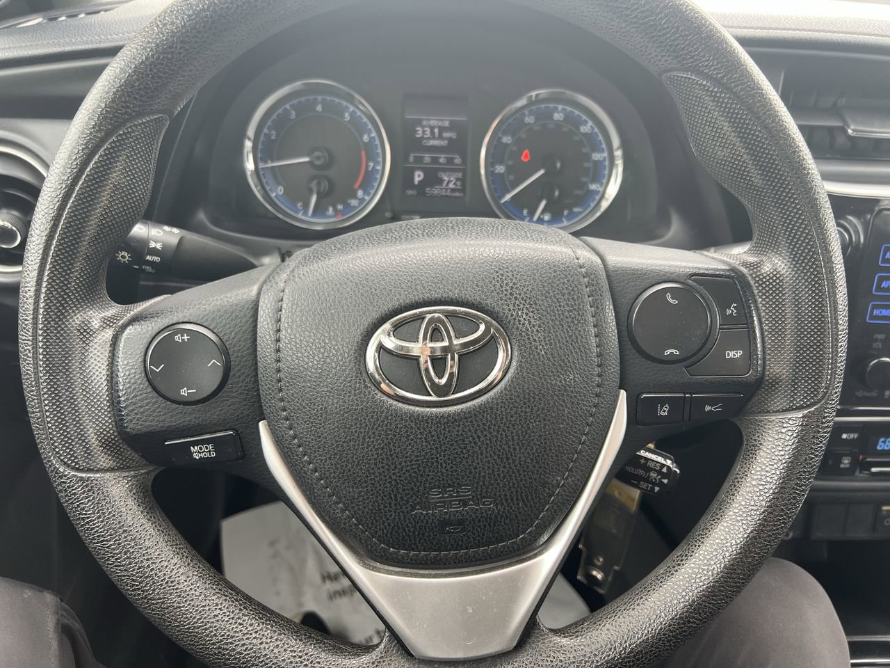 Used 2017 Toyota Corolla LE FWD image 18