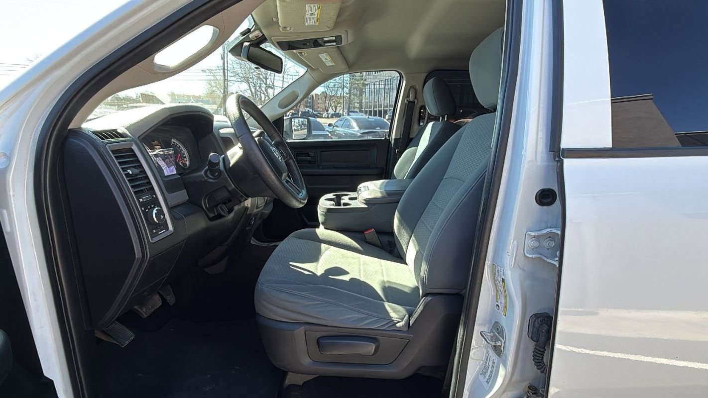 Used 2014 RAM 1500 Express AWD/4WD image 10