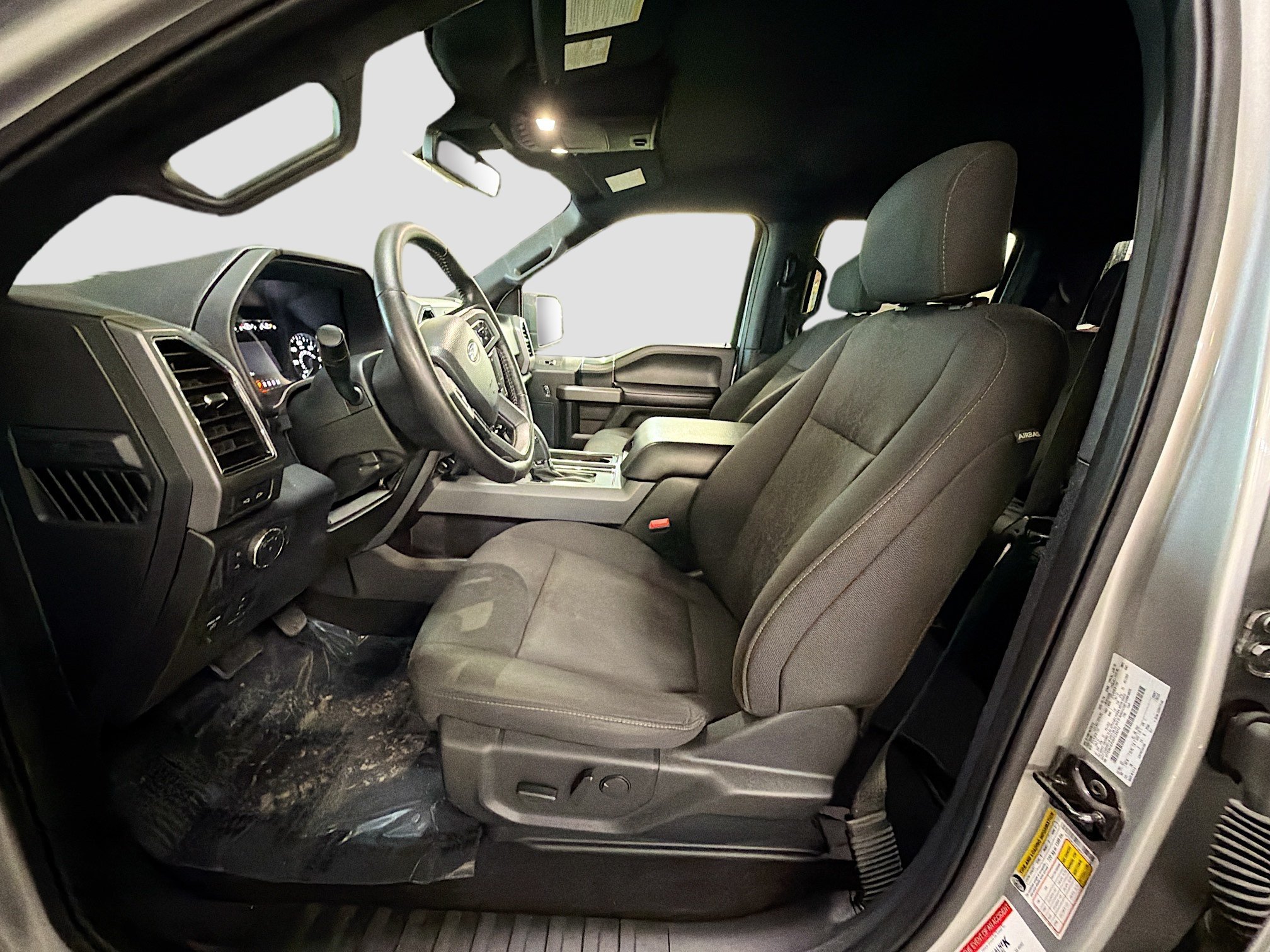 Used 2019 Ford F150 XLT w/ Equipment Group 302A Luxury AWD/4WD image 13