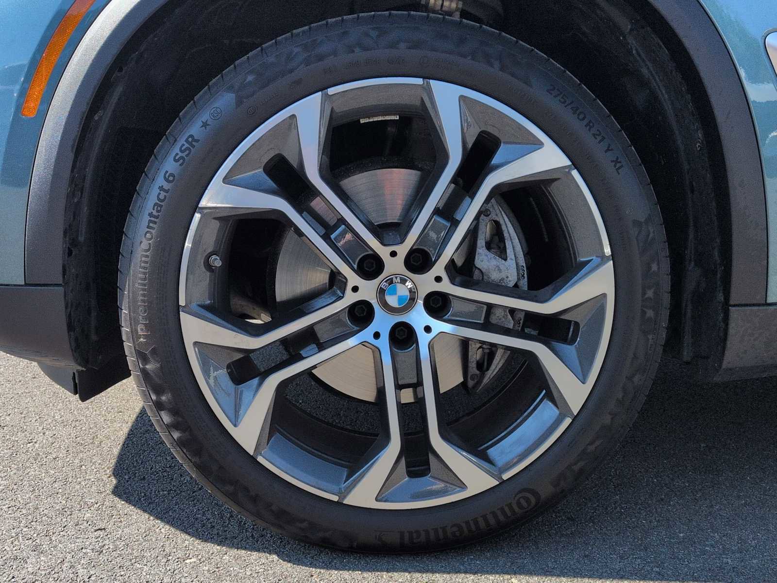 Used 2025 BMW X5 xDrive40i w/ Premium Package image 14