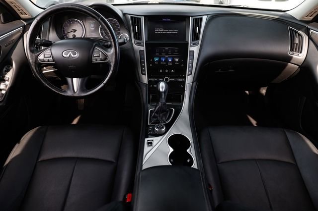 Used 2016 INFINITI Q50 3.0t Premium w/ 3.0T Premium Plus Package image 26