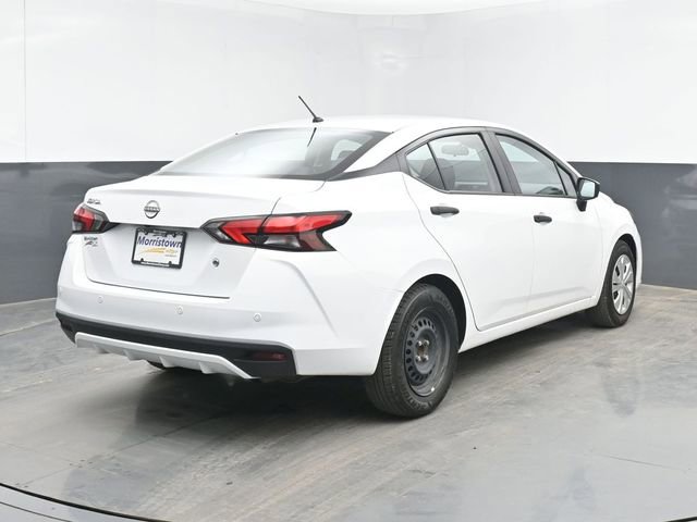 Used 2023 Nissan Versa S FWD image 14