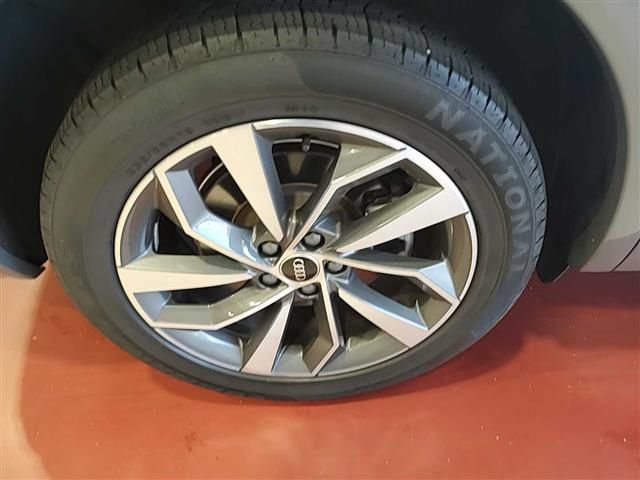 Used 2024 Audi Q5 2.0T Premium Plus AWD/4WD image 22