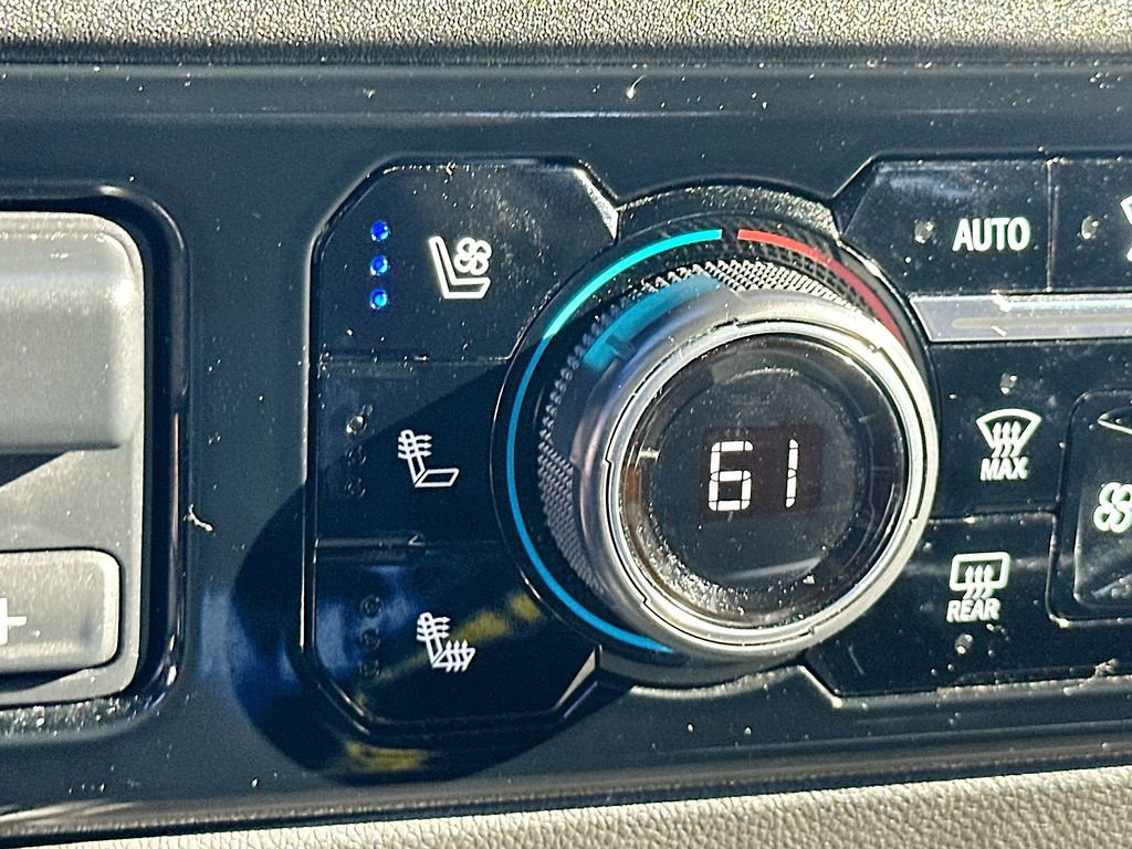 Certified 2024 Chevrolet Silverado 2500 High Country w/ Technology Package image 21